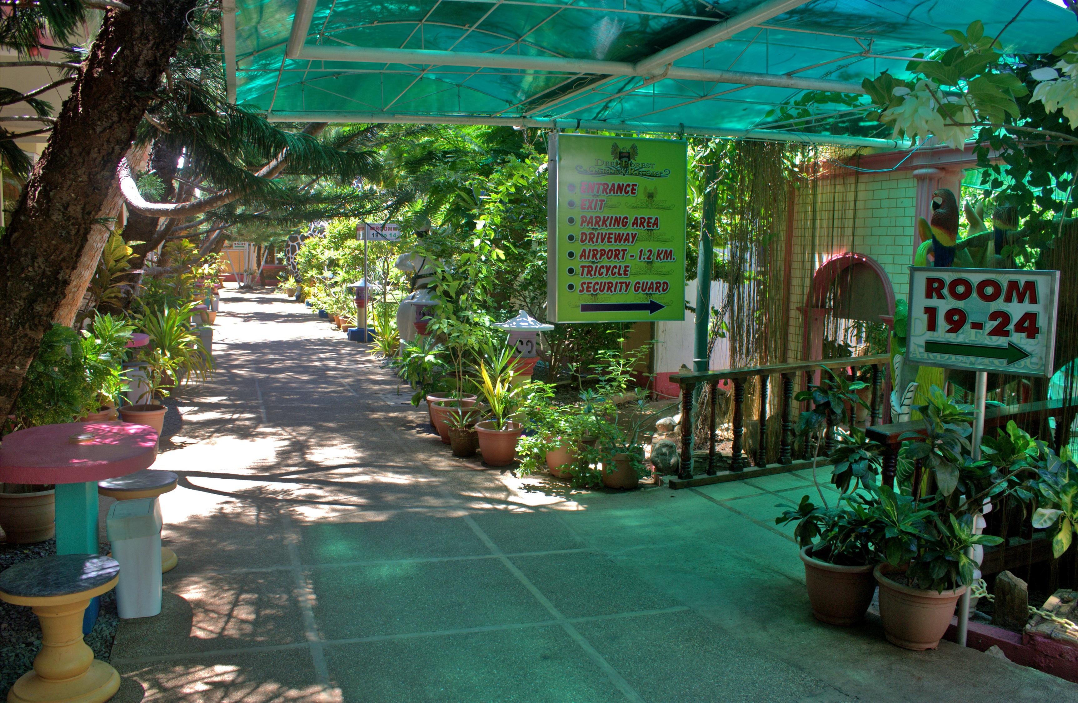 Deep Forest Garden Hotel Puerto Princesa Kültér fotó